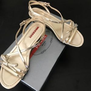 Prada Vernice Paltino Sandal, Size 37, with box.